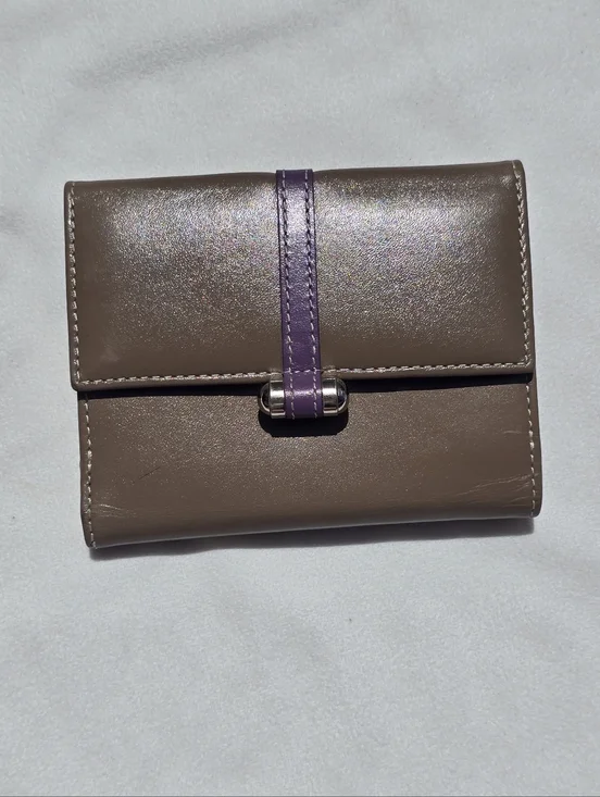 Levenger Wallet Bifold Smooth Taupe Purple Leather Snap Closure Coin Pocket - Picture 6 of 16